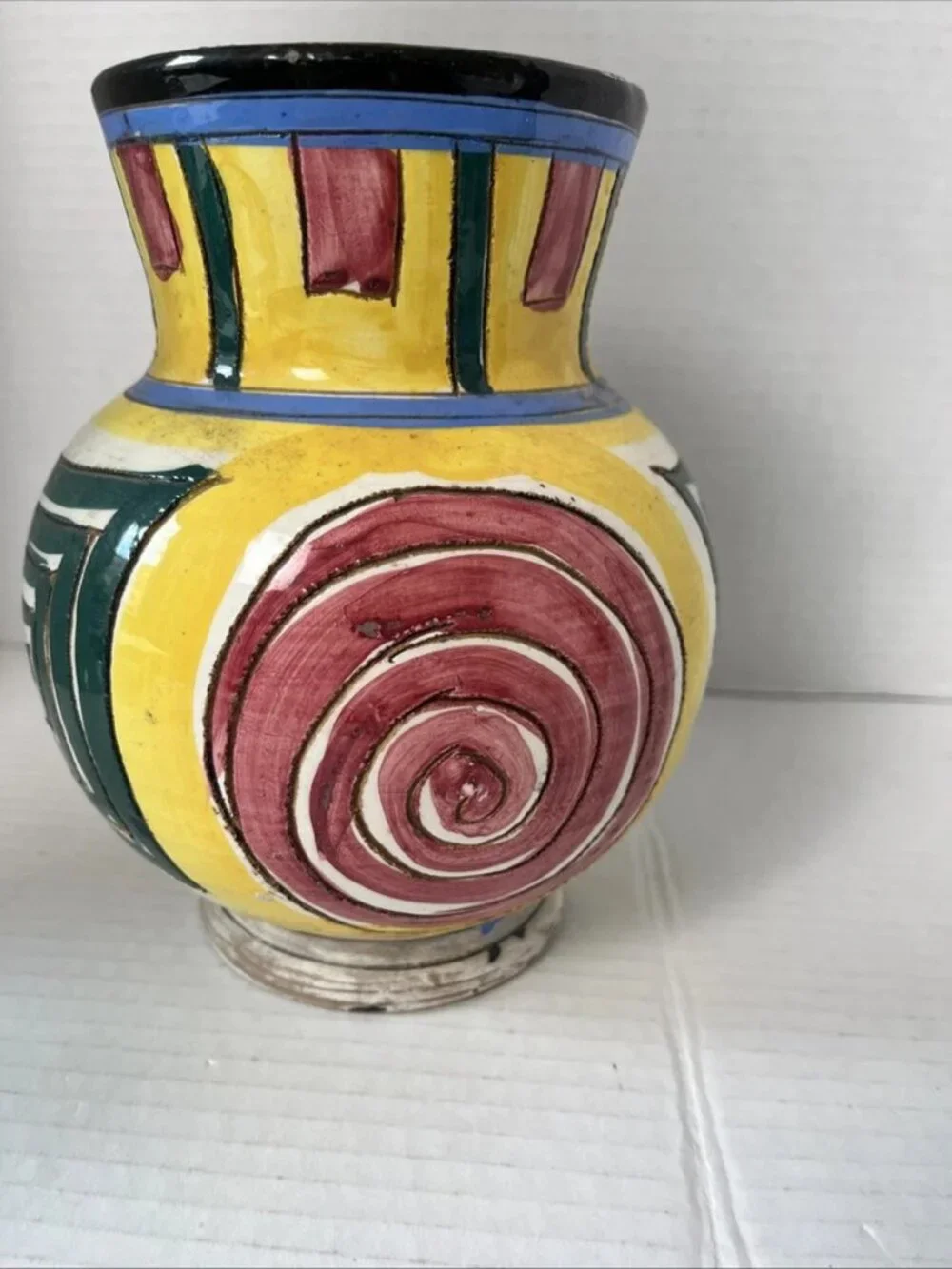 Vintage Italy Art Pottery Vase MCM Geometric Spiral Hand Painted 7